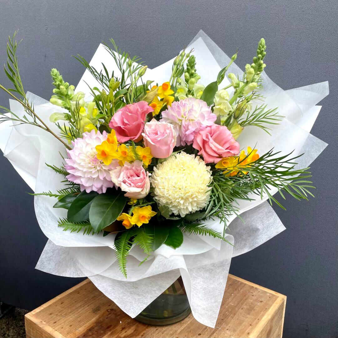 Graduation Bouquet – Pastel
